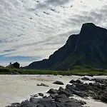 Prestholmen Lofoten * Værøy