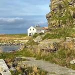 Prestholmen Lofoten * Værøy