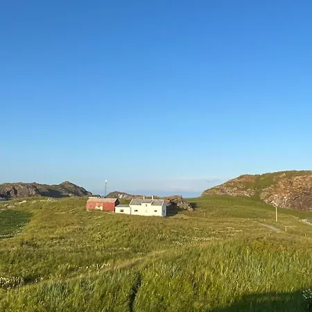 Prestholmen Lofoten Værøy