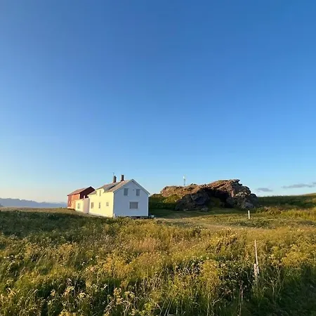 別荘 Prestholmen Lofoten Værøy